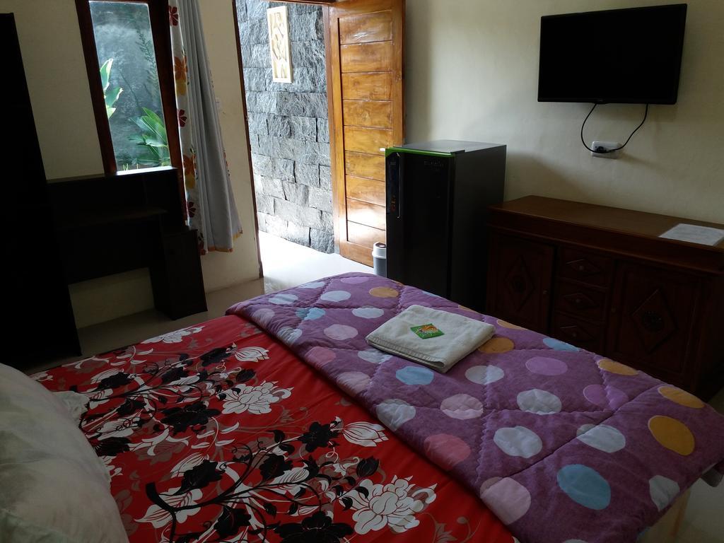 Beto Guesthouse Kalasan Exterior foto